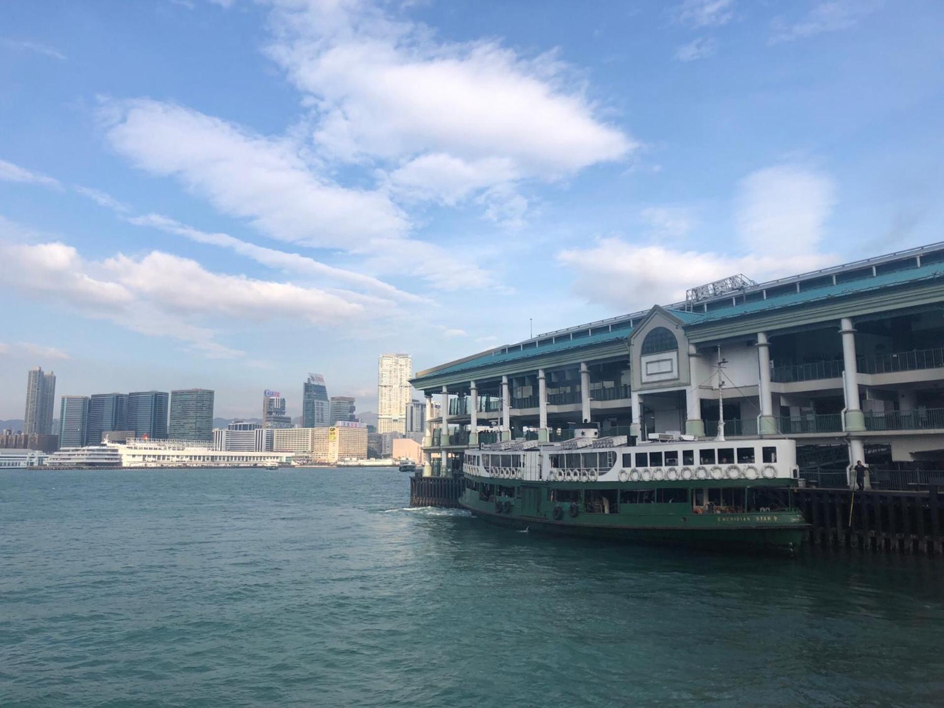 Sun Guest House Hong Kong Exterior photo
